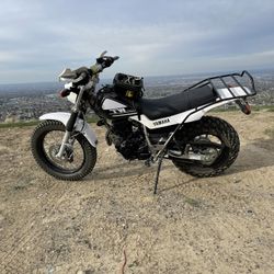 2015 Yamaha TW200   $4,500