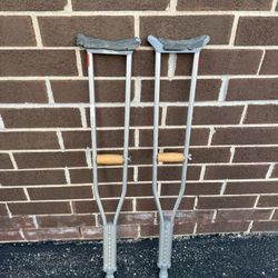 Set of Adjustable Crutches