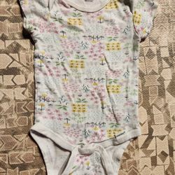 Gerber 6-9M Floral Onesie