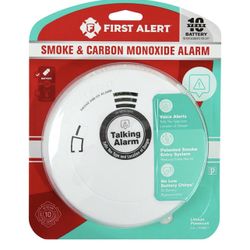 Detector combinado de humo y monóxido de carbono con alerta de voz First Alert 