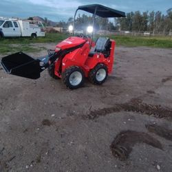 2025 MINI SKID STEER TRACK LOADER  WHEELS 