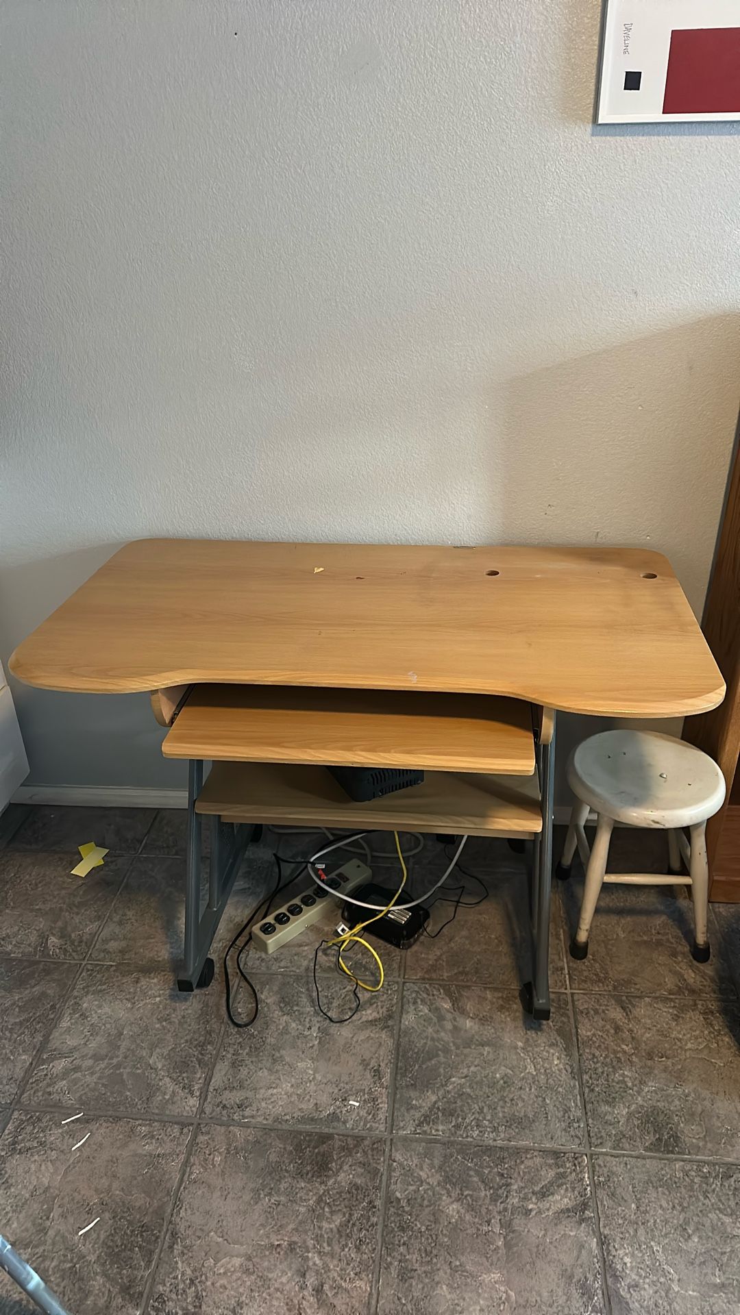 Nice Solid Desk with Pullout- Summerlin
