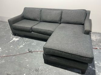 SECTIONAL COUCH SOFA