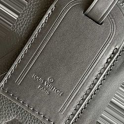 Louis Vuitton Keepall Essential Bag