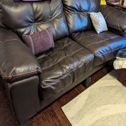 Brown Leather Couch! Free Delivery! Free End Tables!