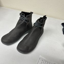 All Weather Shoes. 9 1/2