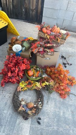 Fall decorations baskets floral pumpkins leaf wreath