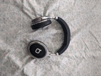New S1 wireless Bluetooth noise canceling headphones