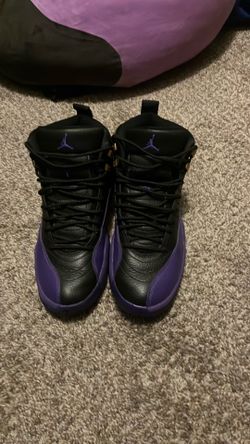 Jordan 12s slightly used no box