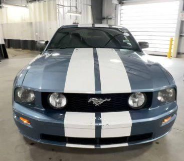 2005 Ford Mustang