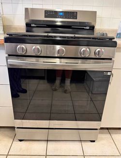 Samsung 30inch 5 Burner Smart Things Gas Oven