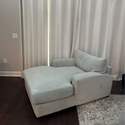 Sofa - Chaise lounge - Z gallerie