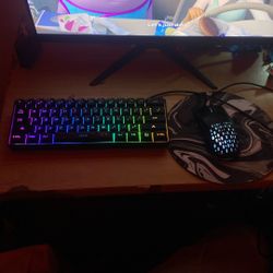 keyboard and mouse, in very good condition.