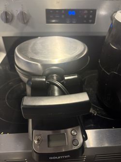 Waffle Maker