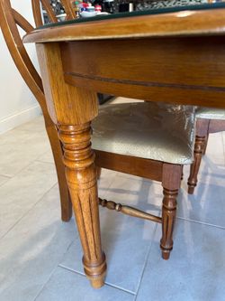 Wooden Oval Dining Table with Glass Top and 4 Chairs NEED GONE ASAP