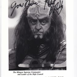 Star Trek : Robert O’Reilly as Gow Ron snigned / Autographed 8x10 Original Photo