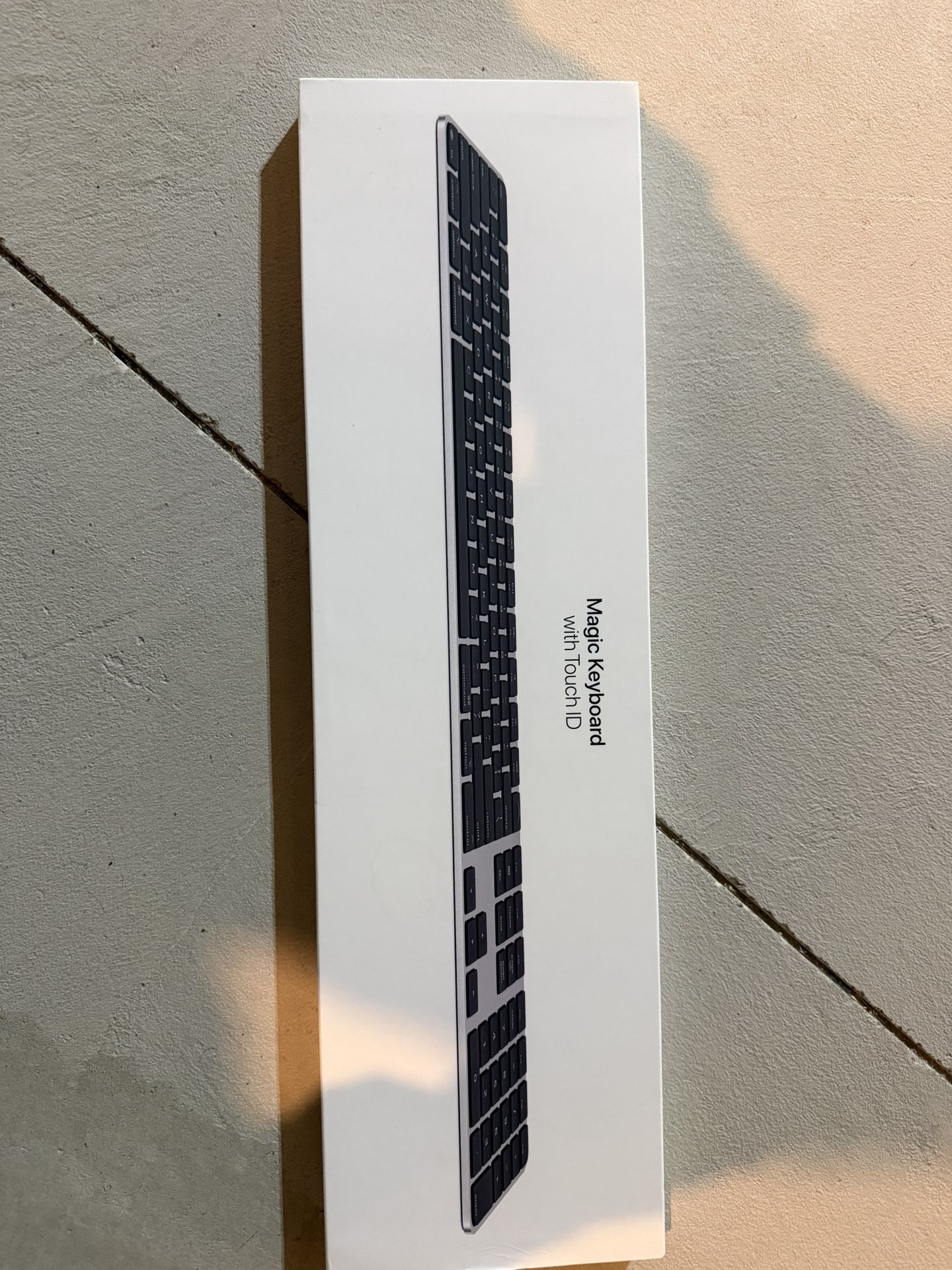 Apple Keyboard