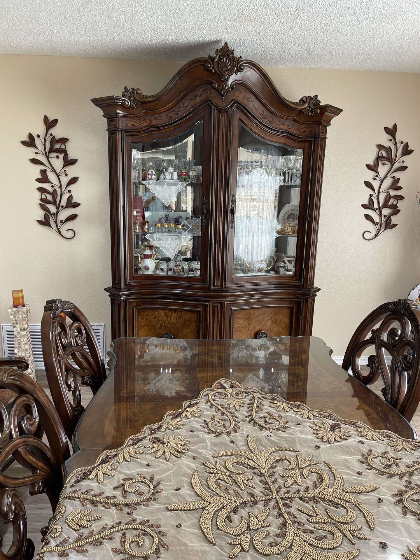 China Cabinet , Best Wood Quality Furniture 