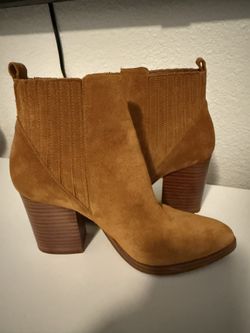Marc fisher Booties 