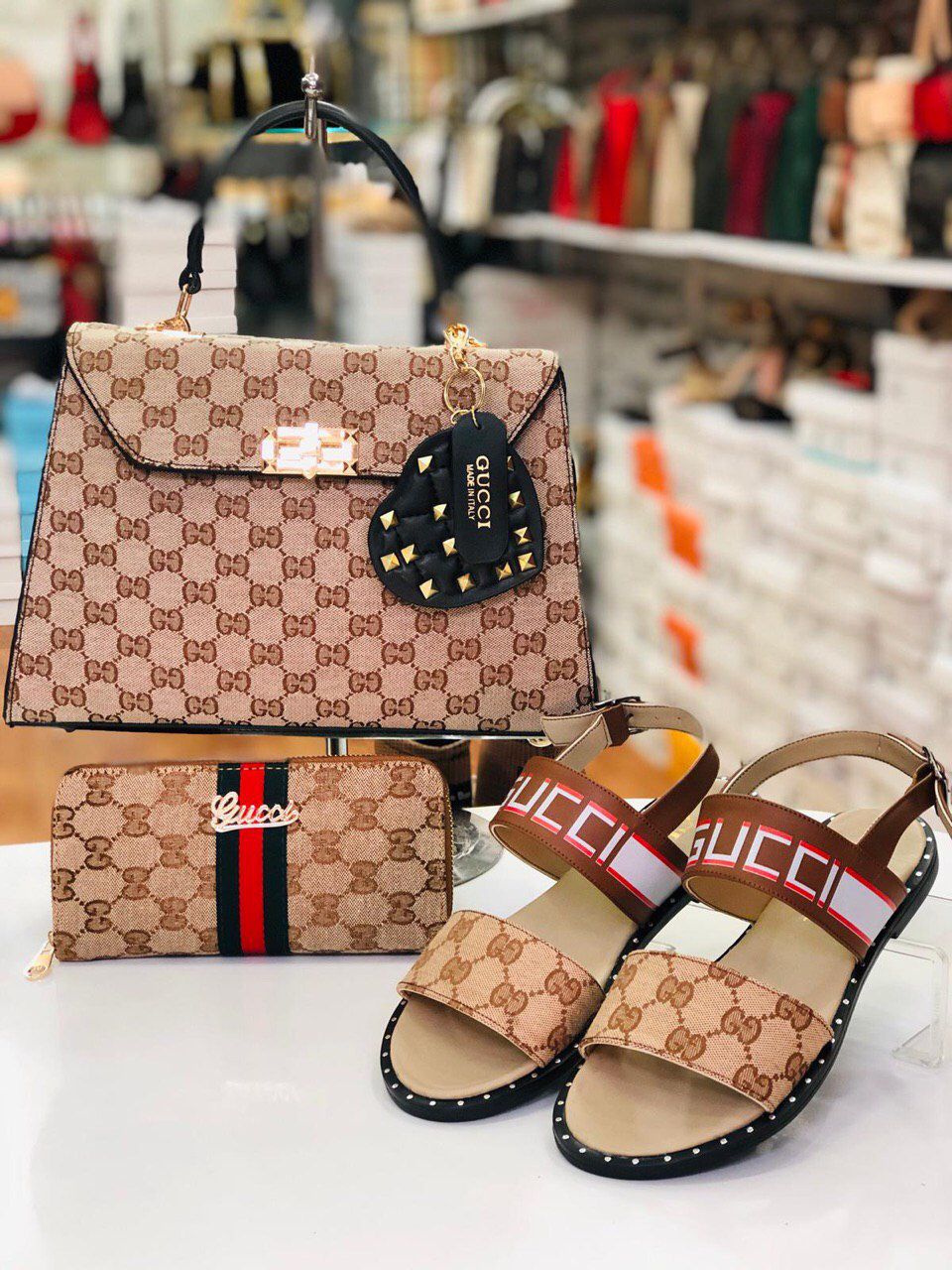 Gucci set for Sale in Houston, TX - OfferUp