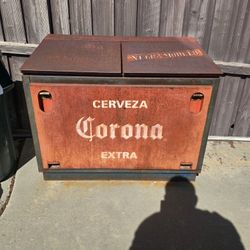 Rustic Beer Cooler