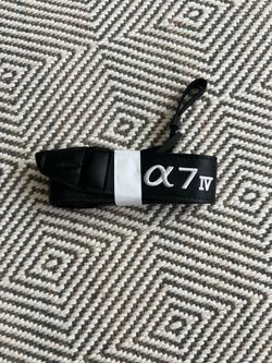 Sony A7IV - original camera strap