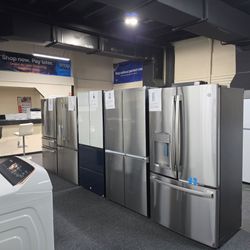 Refrigerators 🚚WE DELIVER🚚