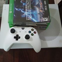 Xbox Series S. Controller. 5 Games And Power/HDMI Cables 
