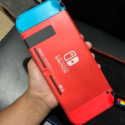 TRADING/SELLING SWITCH MARIO EDITION RED!!