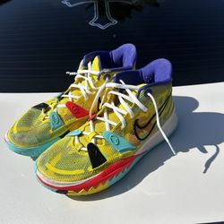 Kyrie 7 ‘1 World 1 People’ Size 9 Mens  