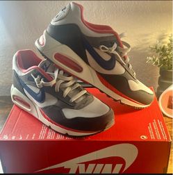 Nike- Women’s size 10