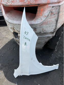 2019 Volkswagen Jetta Right Fender $150