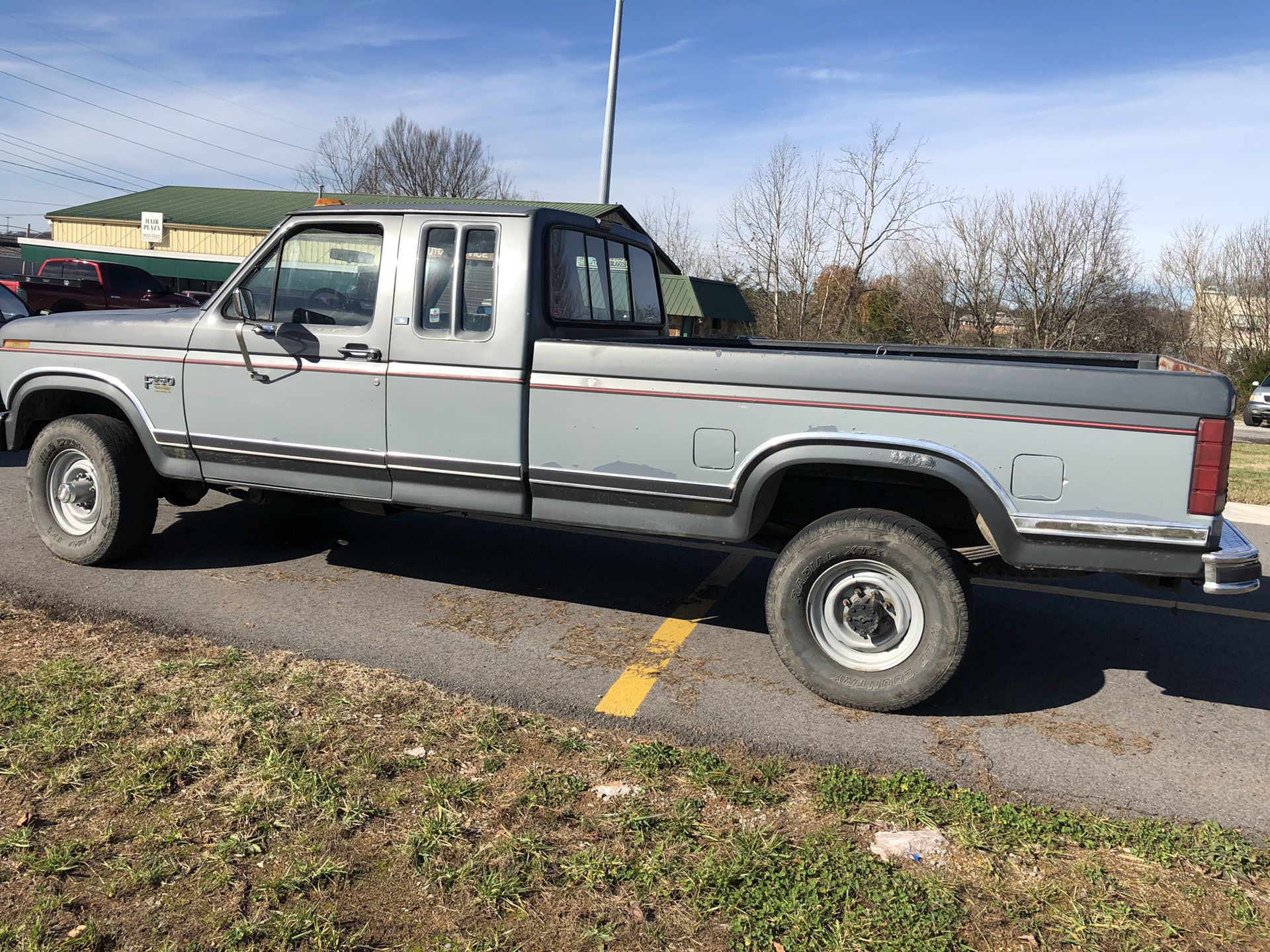 1986 Ford F-250 6.9 diesel new brake lines wheel cylinders and axle seals 91000 actually miles
