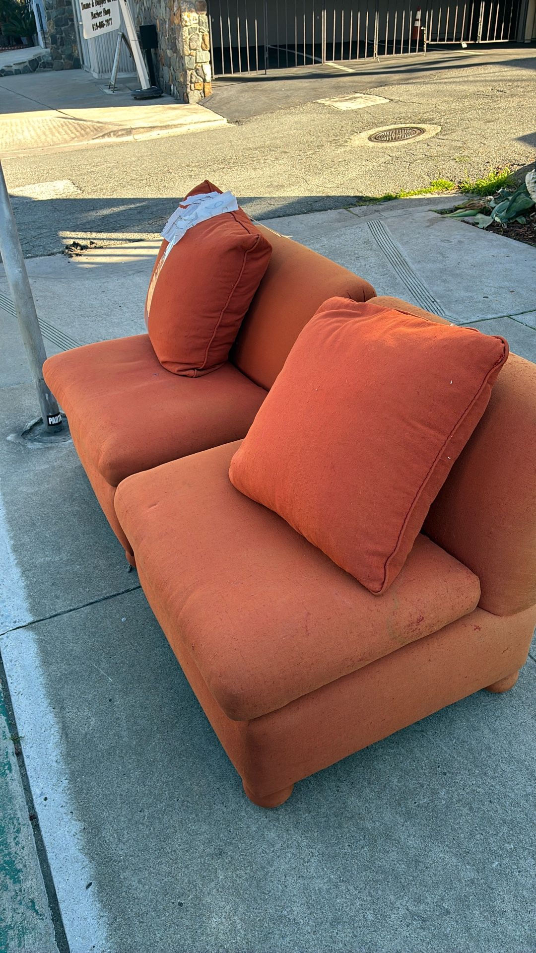 Free Longe Comfy Chairs Burnt Orange