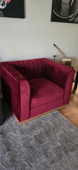 Living Room Chair  (Delivery)