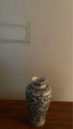 Ceramic vase