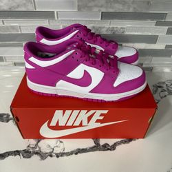 Nike Dunk Fuchsia, Size 5.5,6,7GS