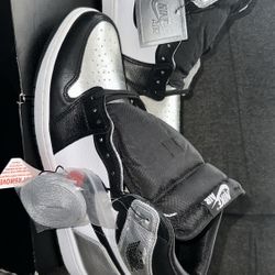 Jordan 1 Silver Toe 