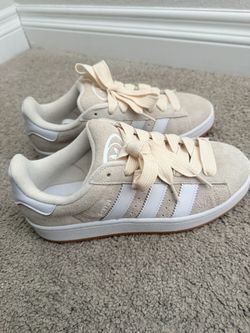 Adidas campus