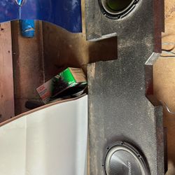 Speakers For Sale All Of Them Work 