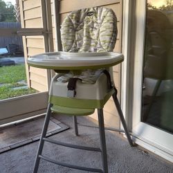  Baby High Chair