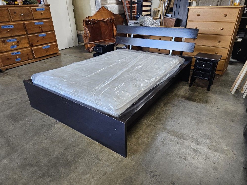 Full Bed And Mattress