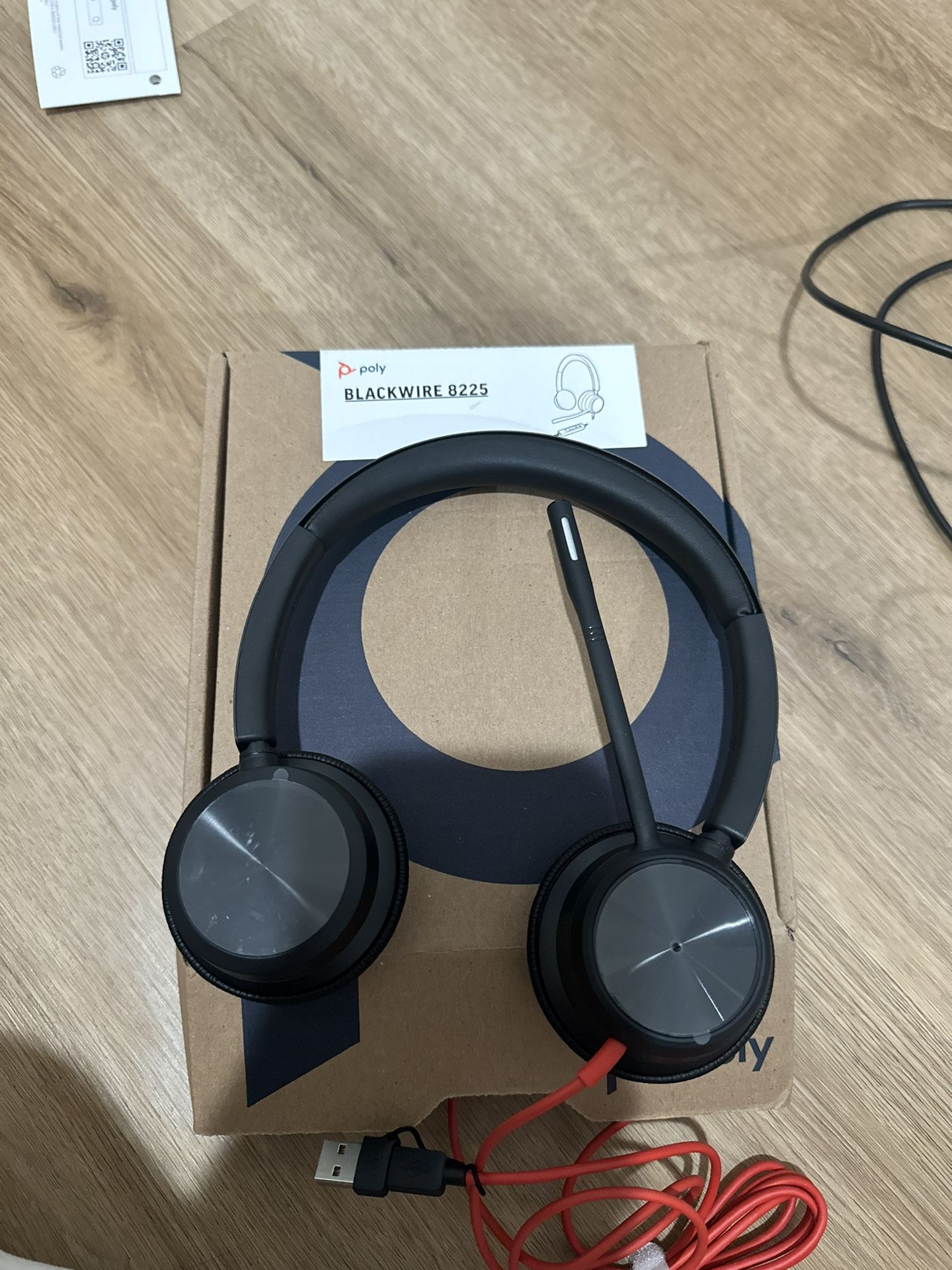 New Poly Blackwire 8225 headset