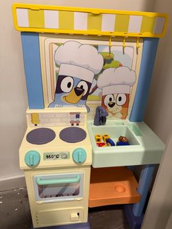 Bluey small kitchen