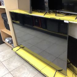 75” Hisense Roku Tv With Remote and Stands