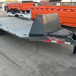 2026 Car Hauler Trailer / Trailer Equipment 102” X 20’ 
