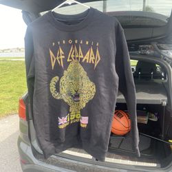 Black Def Leppard “1983” Sweatshirt Size Small