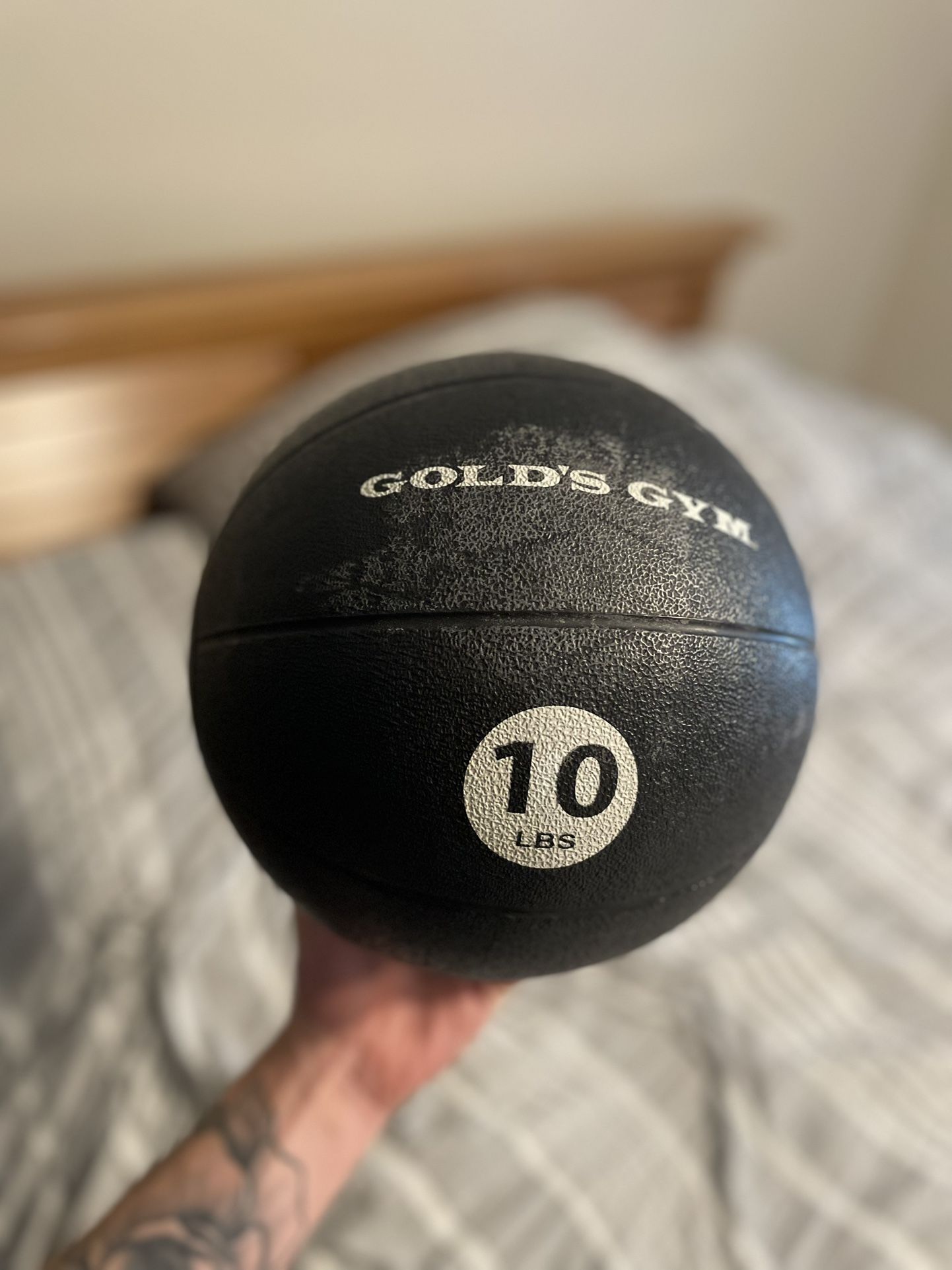 10lb Medicine Ball