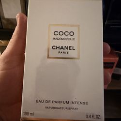 Chanel Coco Mademoiselle Perfume