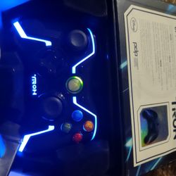 Tron Collector's Edition controller for Xbox 360
